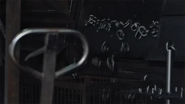 عملية السفعلإزالة الرمل وتنظيف الفولاذ