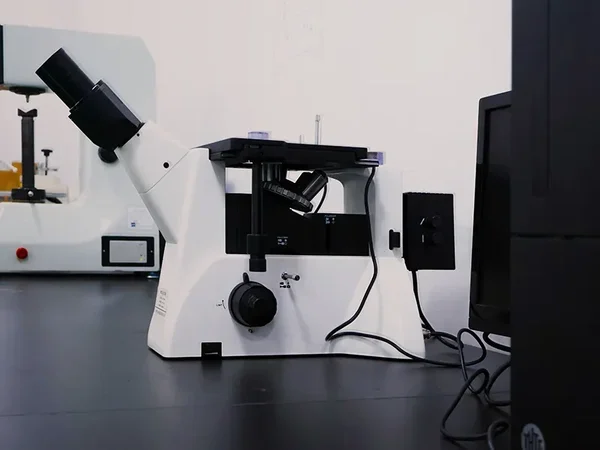 جهاز تحليل المعادن