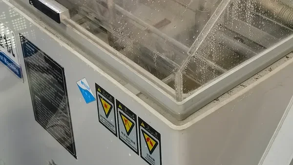 جهاز اختبار الرش برذاذ الملح